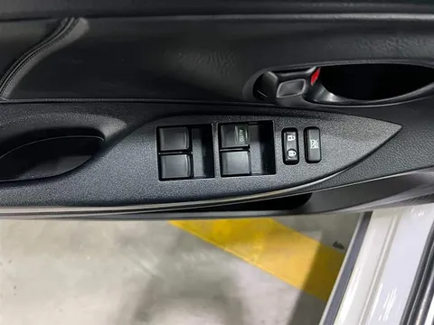 Toyota Yaris, миниатюра 9
