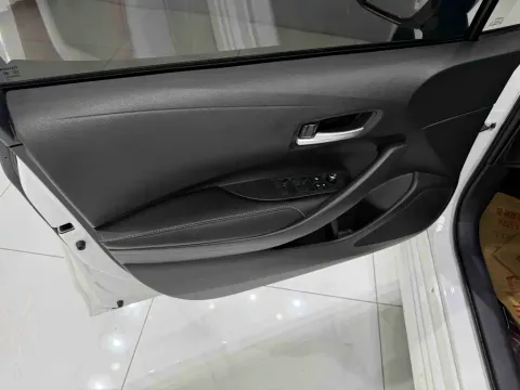 Toyota Corolla, миниатюра 8