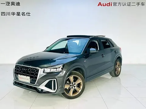 Audi Q2L