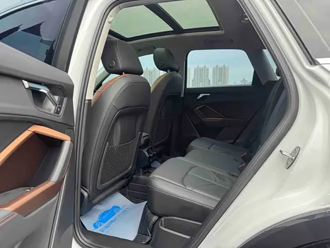 Audi Q3, миниатюра 8