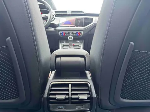Audi Q3, миниатюра 18