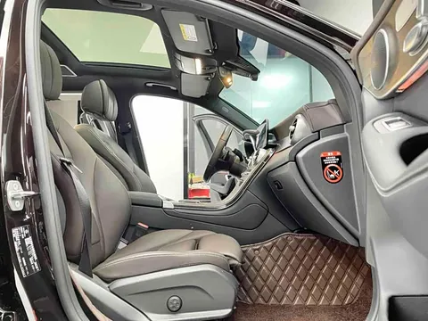 Mercedes-Benz GLC, миниатюра 8