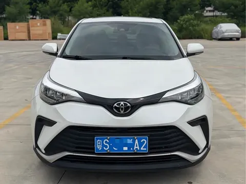 Toyota IZOA, миниатюра 2