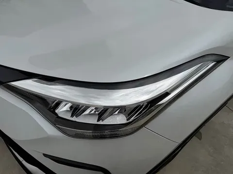 Toyota IZOA, миниатюра 10