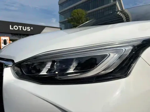 Toyota YARiS L, миниатюра 4