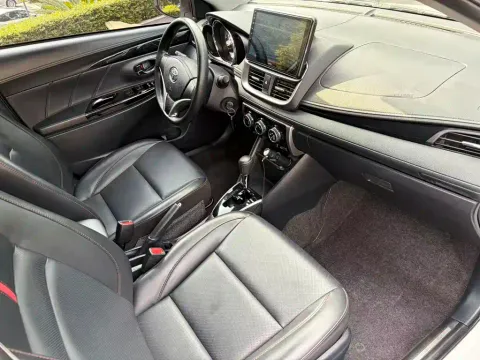 Toyota YARiS L, миниатюра 8