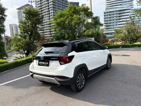 Toyota YARiS L, миниатюра 14