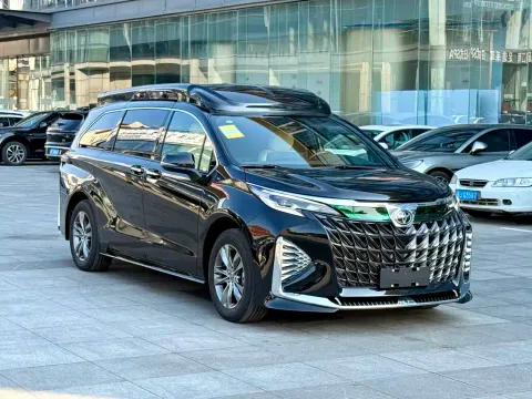 Toyota Sienna, миниатюра 3