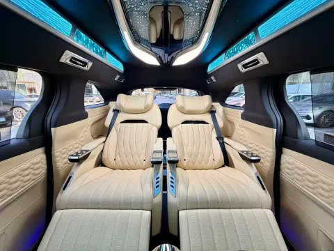 Toyota Sienna, миниатюра 10