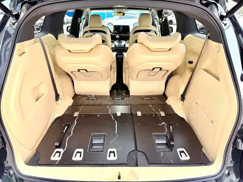 Toyota Sienna, миниатюра 13
