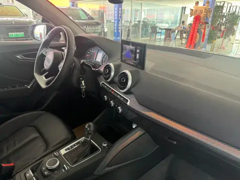 Audi Q2L, миниатюра 9