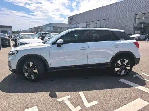 Audi Q2L, миниатюра 10