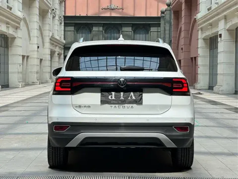 Volkswagen 2021 1.5L, миниатюра 4