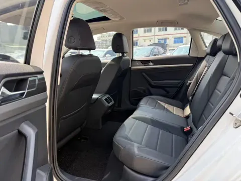 Volkswagen Lavida, миниатюра 6