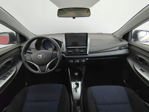 Toyota YARiS L, миниатюра 5