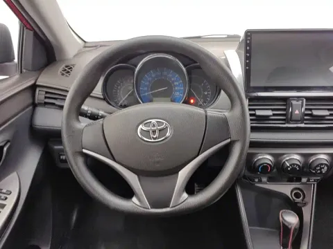 Toyota YARiS L, миниатюра 11