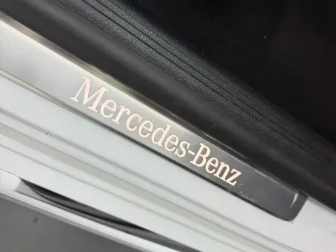 Mercedes-Benz C-Class, миниатюра 12
