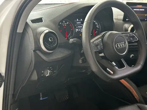 Audi Q2L, миниатюра 11