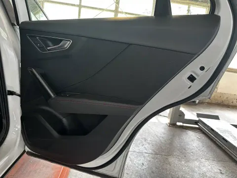 Audi Q2L, миниатюра 22