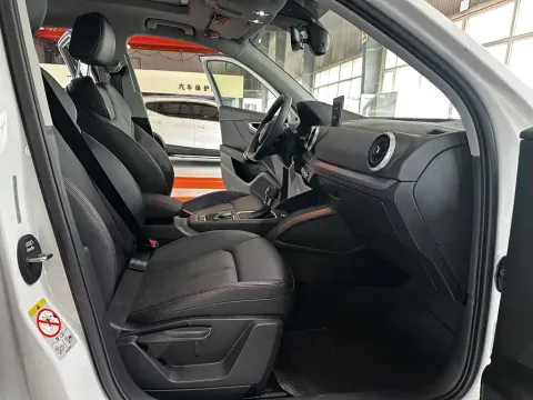 Audi Q2L, миниатюра 23