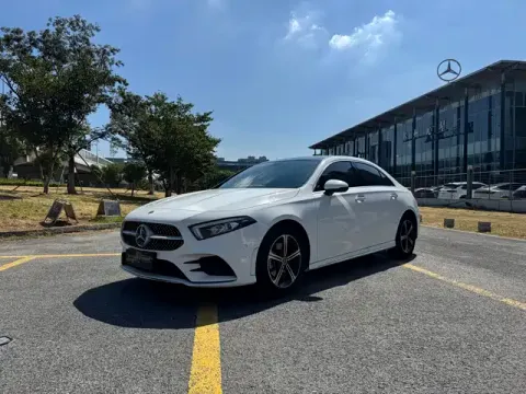 Mercedes-Benz A, фото 1