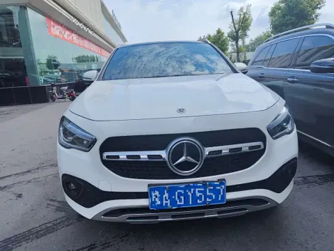 Mercedes-Benz GLA, миниатюра 2