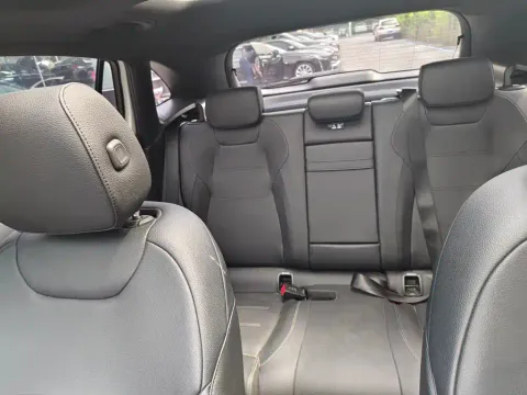 Mercedes-Benz GLA, миниатюра 5