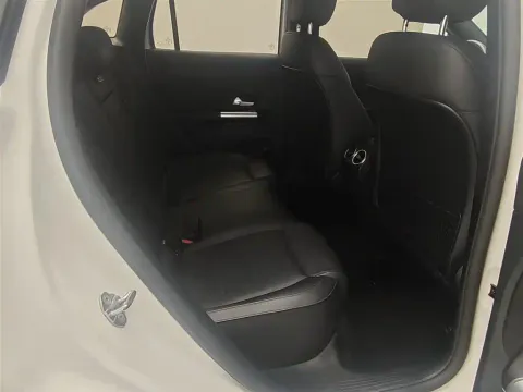 Mercedes-Benz GLA, миниатюра 7