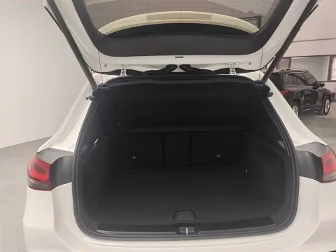 Mercedes-Benz GLA, миниатюра 11