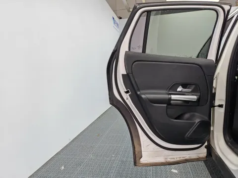 Mercedes-Benz GLA, миниатюра 14
