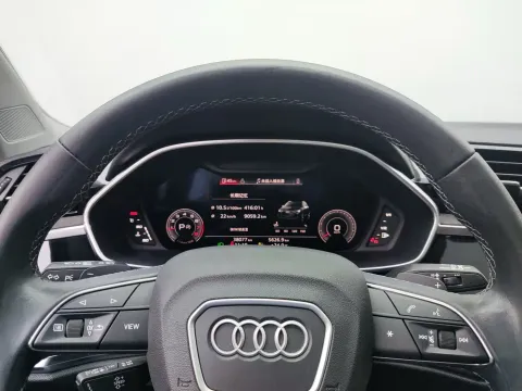 Audi Q3, миниатюра 11