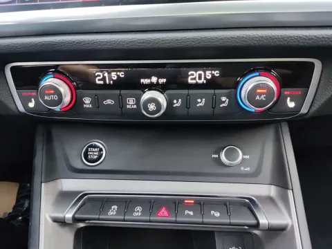 Audi Q3, миниатюра 13