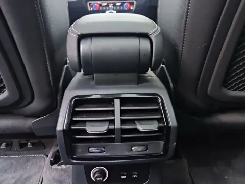 Audi Q3, миниатюра 16