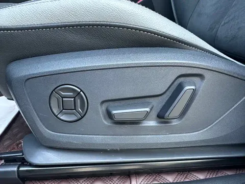 Audi Q3, миниатюра 12