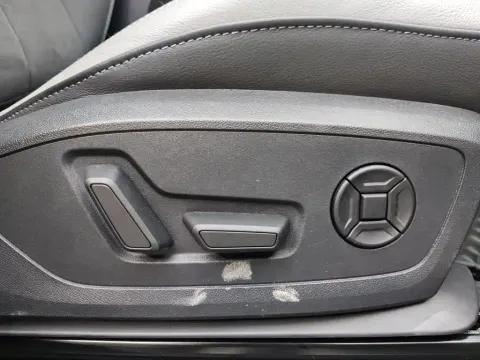 Audi Q3, миниатюра 9