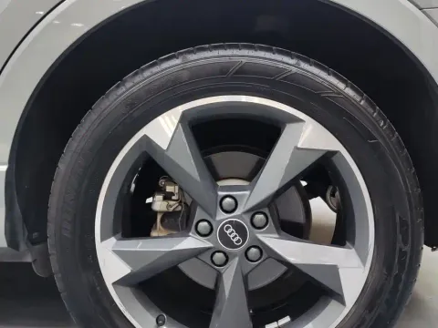 Audi Q3, миниатюра 16
