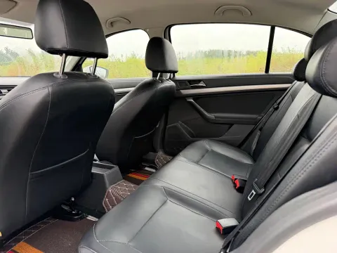 Volkswagen Lavida, миниатюра 6