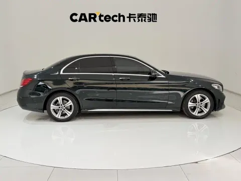 Mercedes-Benz C-Class, миниатюра 4