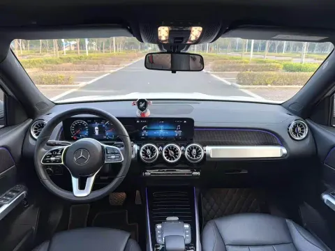 Mercedes-Benz GLB, миниатюра 4