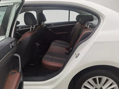 Volkswagen Lavida, миниатюра 15
