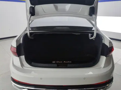 Volkswagen Sagitar, миниатюра 4