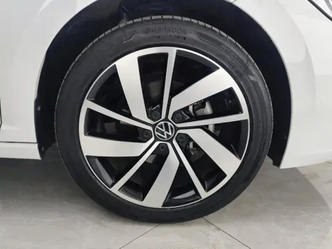 Volkswagen Sagitar, миниатюра 6