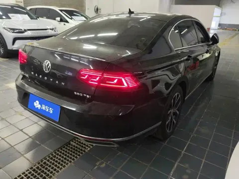Volkswagen Magotan, миниатюра 3