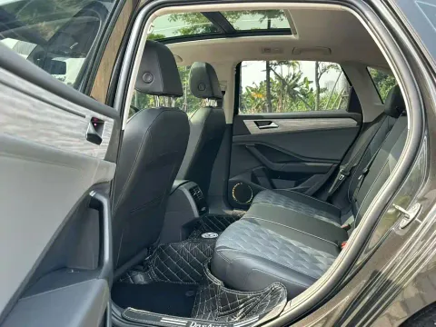 Volkswagen Sagitar, миниатюра 6