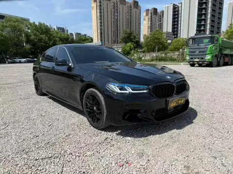 BMW 5, миниатюра 2