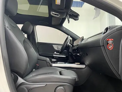 Mercedes-Benz GLA, миниатюра 15