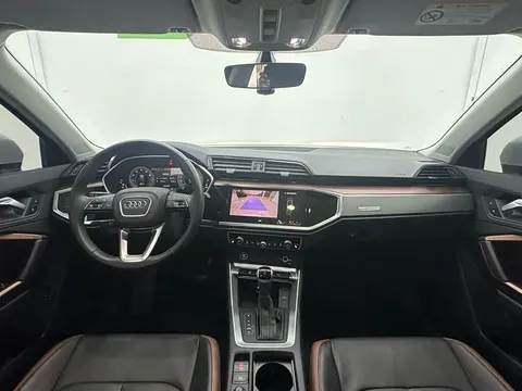 Audi Q3, миниатюра 12