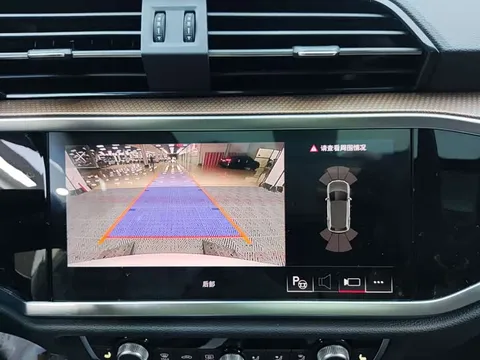 Audi Q3, миниатюра 18