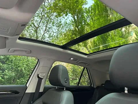 Volkswagen T-ROC, миниатюра 10