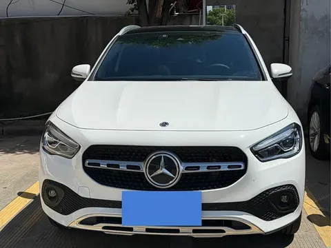 Mercedes-Benz GLA, миниатюра 2